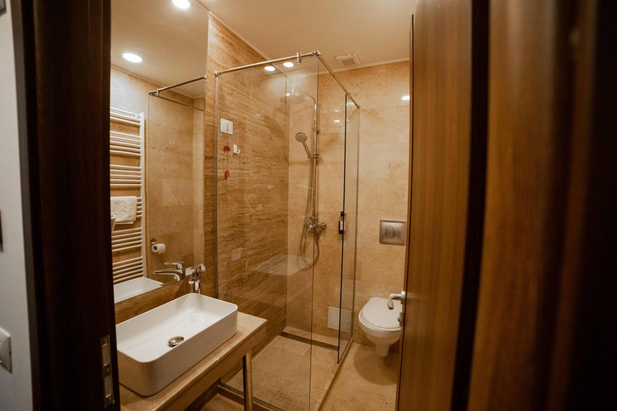 Bucharest Airport Accomodation Aparthotel Otopeni Exterior foto