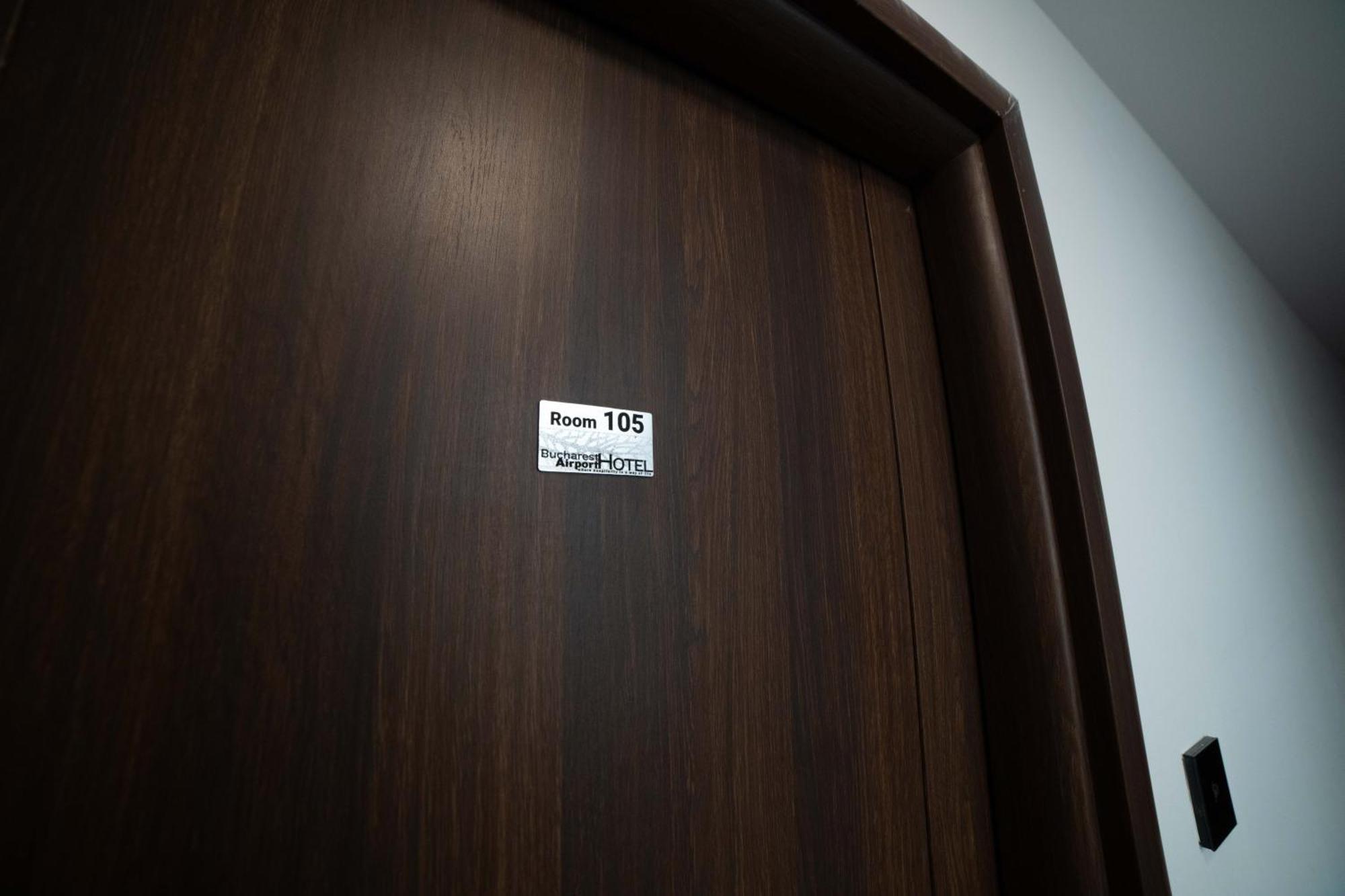 Bucharest Airport Accomodation Aparthotel Otopeni Exterior foto